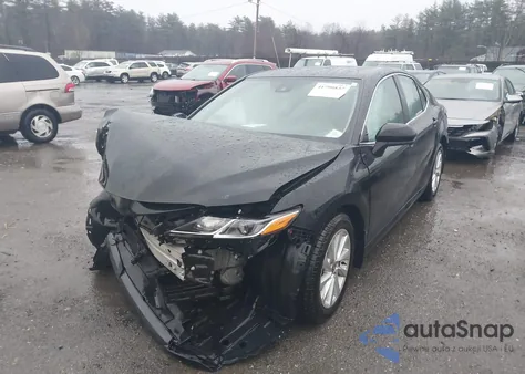 2023 Toyota Camry Le z USA, uszkodzony, nr VIN 4T1C11BK6PU106532